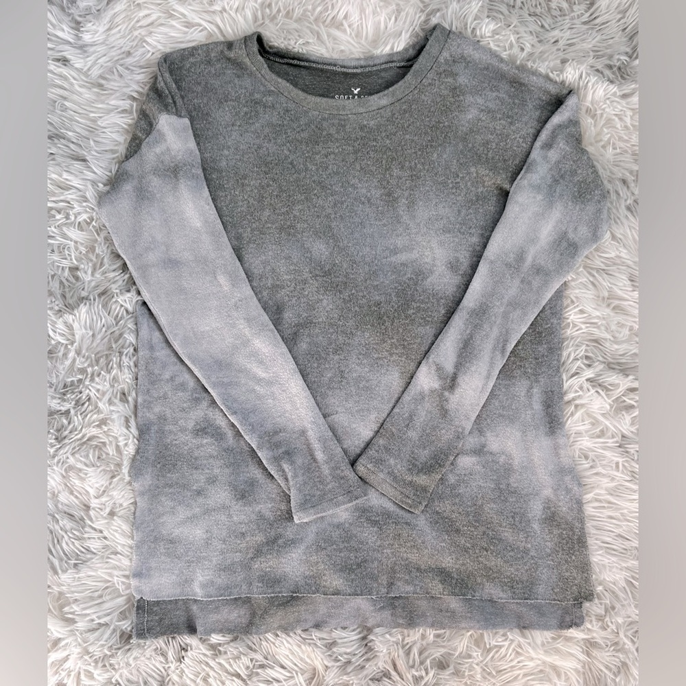 AEO Soft & Sexy Women’s plush tie dye pullover top size Small